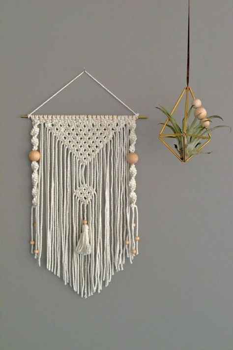 Home Decor Macrame Wall Hanging 2022 | Macrame Wall Hanging Diy | Macrame Wall Hanging Patterns | Macrame Wall Hanging Tutorial | Macrame Wall Hanging Pattern Free | Plant Holder Diy Macrame Wall Hanging Tutorials, Dekorasi Bohemia, Simpul Makrame, Art Macramé, Pola Macrame, Macrame Wall Hanging Tutorial, Macrame Wall Hanger, Buat Pita, Macrame Knots Pattern