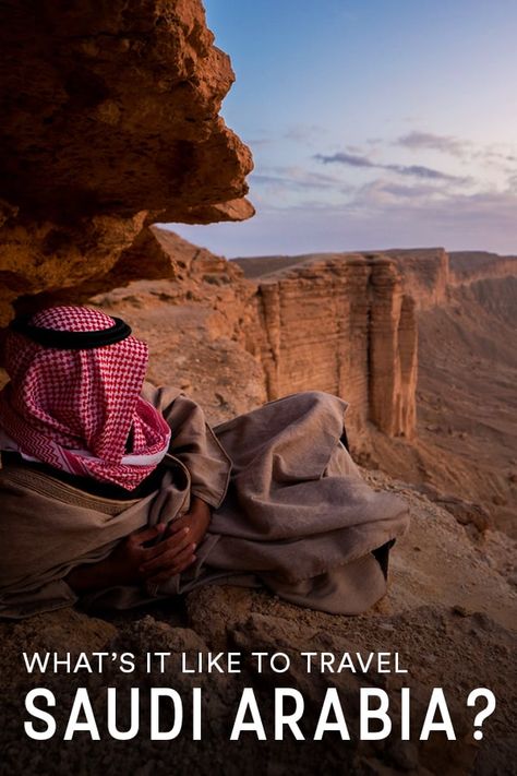 Saudi Tourism, Saudi Arabia Aesthetic, Saudi Arabia Tourism, Travel To Saudi Arabia, Saudi Arabia Culture, Arab Culture, Travel Oklahoma, Good Instagram Captions, Roadside Attractions