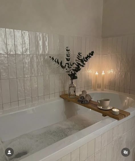 Bad Inspiration, Sunday Evening, Bathroom Inspiration Decor, Upstairs Bathrooms, Hus Inspiration, Bathroom Renos, House Bathroom, Interior Inspo, My New Room