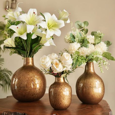 Nordic Vase, Elegant Vases, Amazon India, Decorated Flower Pots, Modern Interior Decor, Golden Flower, Metal Vase, Metal Flower, Faux Florals