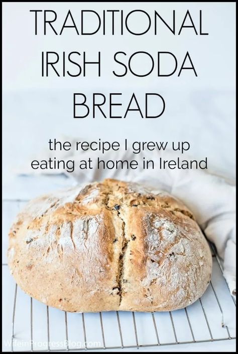 A Traditional Irish Soda Bread Recipe from someone who's actually from Ireland. It only has a few simple ingredients, it's quick to make and tastes absolutely delicious! Irish Bread, Traditional Irish Soda Bread, Irish Desserts, Irish Cooking, Soda Bread Recipe, Irish Dishes, Hp Sauce, Irish Soda Bread Recipe, Irish Soda