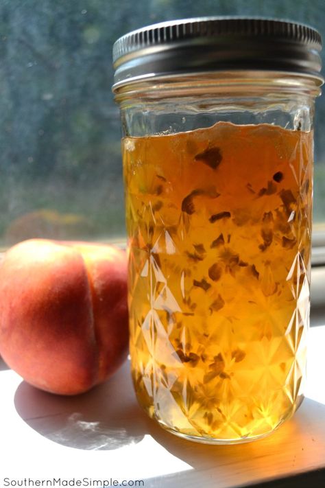 Peach Pepper Jelly Recipe, Peach Pepper Jelly, Diet Fruits, Pepper Jelly Recipe, Jalapeno Pepper Jelly, High Calorie Diet, Pepper Jelly Recipes, Jalapeno Jelly, Types Of Peppers