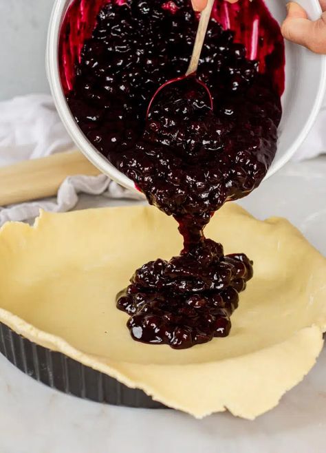 Blueberry Pie Recipe With Frozen Berries, Blueberry Pie With Frozen Blueberries, Using Frozen Blueberries, Frozen Blueberry Pie, Blueberry Pie Filling Recipes, Frozen Blueberry Recipes, Berry Pie Filling, Cherry Pie Filling Recipes, Easy Blueberry Pie