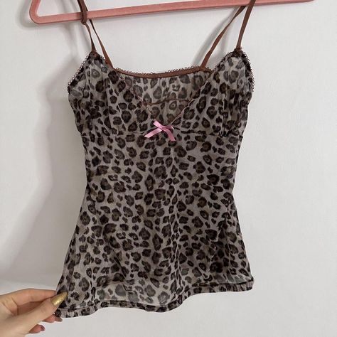 Vintage 2000’s y2k leopard print mesh cami top with... - Depop Y2k Layered Tops, Y2k Tops Aesthetic, Leapord Print 2000s, Cute Cami Tops, Y2k Tops 2000s, 2000 Tops, Animal Print Y2k, Leopard Print Clothes, Vintage Cami Top