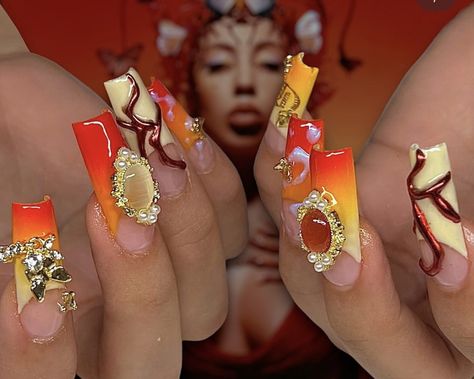 Kali Uchis Acrylic Nails, Acrylic Nails Coffin French, Kali Uchis Inspired Nails, Kali Uchis Nails, Nails Curved, Pop Nails, K Pop Nails, Coffin French, Curved Nails