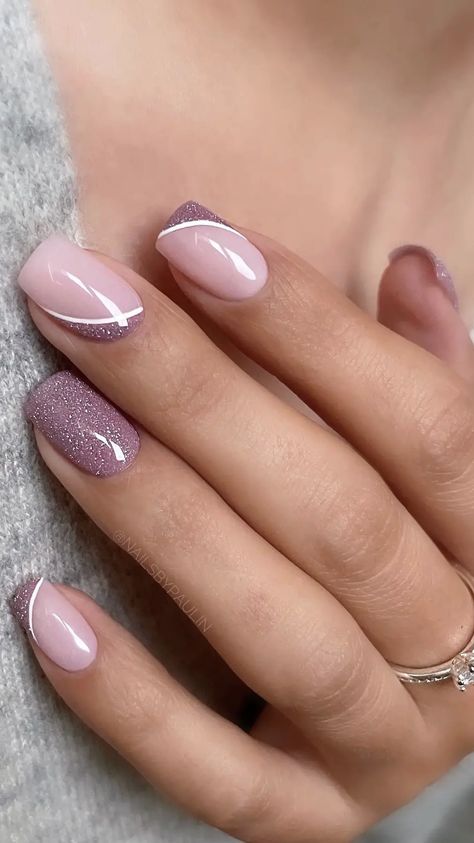 Elegant Wedding Guest Nails, Bridesmaid Nails Purple Dress, Gel Nails Ideas Short Neutral, Elegant Short Square Nails, Natural Color Nail Designs, Elegant Summer Nails Simple, Elegant Nails For Work, Nude Short Nails Ideas, Mom Nail Ideas