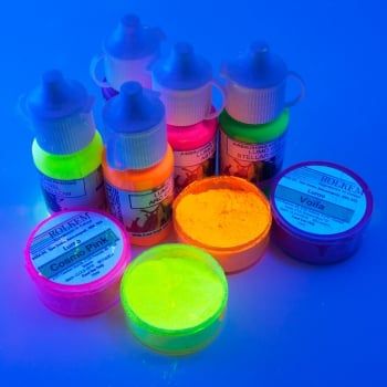 Glow Cakes, Glow Party Food, Neon Birthday Cakes, Dark Cake, Galaxy Desserts, Bath Salt Gift Set, Neon Cakes, Sweet 16 Party Decorations, Bath Salts Gift