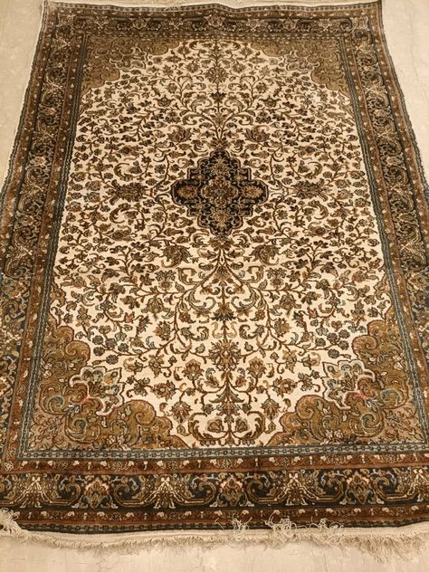 Handknotted Kashmiri Shawls, Silk Carpet, South Asian, Antique Collection, Mood Board, Bohemian Rug, House Interior, Carpet, Room Decor