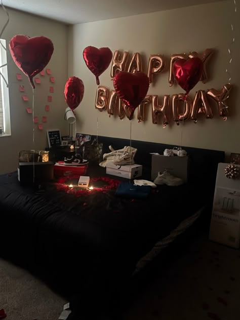 Girlfriends 21st Birthday Ideas, 19 Birthday Surprise, 21st Bday Gift Ideas For Boyfriend, 23 Birthday Boyfriend, Birthday Supper Ideas For Girlfriend, Girlfriend 18th Birthday Ideas, 21 Birthday For Boyfriend, 21st Birthday Ideas Hotel Room, Birthday Suprise Bf