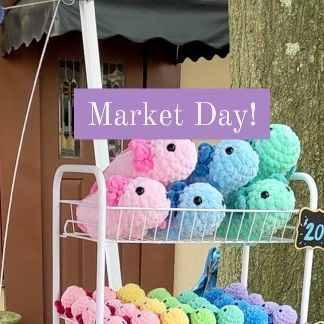 Jessica | Cubie Crochet 🧶 on Instagram: "It's market day! Bristol Borough Sunday Stroll 12-4pm on Mill St in Bristol, PA. #marketday #marketbooth #craftfair #vendorevent #bristolboroughsundaystroll #bristolpa #crochetplushies #cubiecrochet" Plushie Market Display, Crochet Market Stall Ideas, Amigurumi Market Display, Crochet Market Displays Booth Ideas, Crochet Display Ideas Craft Booths, Crochet Market Set Up, Crochet Display Ideas, Crochet Booth Display Ideas, Crochet Market Stall