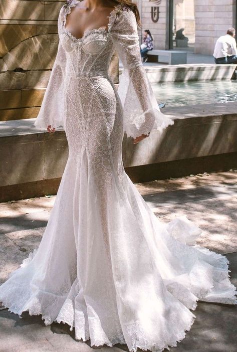 Corset Two Piece Wedding Dress, Wedding Dress Fairytale, Fairytale Wedding Dress, Dreamy Wardrobe, Wedding Fits, Wedding Dress Romantic, Weddings Dress, Fashion Week Dresses, Wedding Dresses Ideas