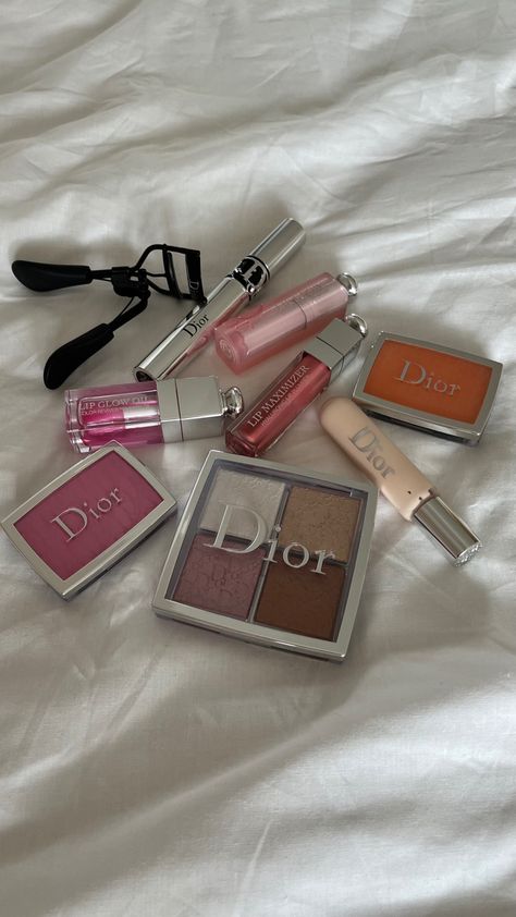 Dior Makeup Collection, Wish Makeup, Perfect Skincare Routine, Christmas Flatlay, Dior Lip Glow, Skincare Brands, Top Skin Care Products, Feminine Care, Pink Girly Things