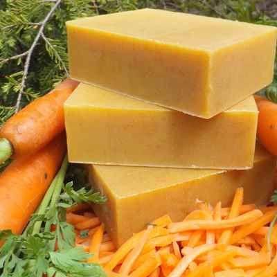 A buttery rich, mild, moisturizing organic soap excellent for dry, damaged, maturing or sensitive skin. Carrot Soap, Organic Bar Soap, Unscented Soap, Carrot Seeds, Baking Soda Shampoo, Honey Soap, Homemade Soap Recipes, Growing Grapes, Carrot Juice