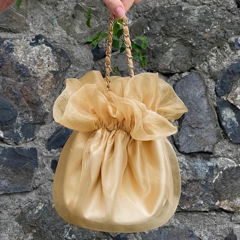 Modern occasion bags - Etsy Wedding Simple Elegant, Potli Purse, Ruffle Bag, Ruffles Bag, Indian Wedding Favors, Bride Bag, Bridesmaid Clutches, Wedding Simple, Bridal Handbags