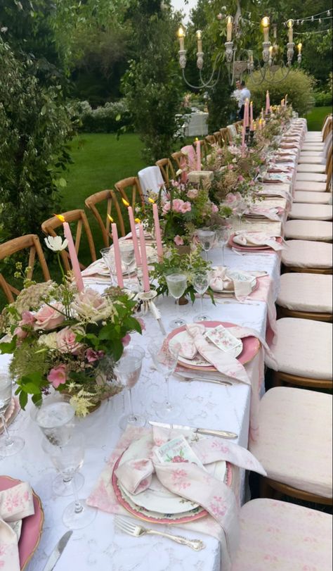 Loveshackfancy Dinner Party, Long Table Garden Party, Birthday Party Garden Ideas, Pink Bridal Luncheon, Ethereal Aesthetic Birthday, Pink Garden Party Decorations, Floral Brunch Table Setting, Summer Garden Party Tablescape, English Garden Theme Party