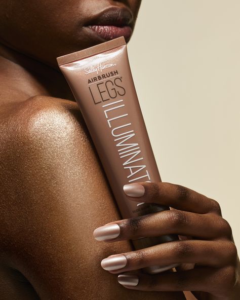 Meet your ultimate Glow & Go duo! Get that lit-from-within look with our our light-reflecting body highlighter and shimmery nude press-on nails. 🌞

Airbrush Legs Illuminator in Nude
Perfect Manicure in Out Of This Pearl

#SummerIlluminator #Airbrush #SallyHansen #BodyTan Body Highlighter Glow, Nails Airbrush, Body Highlighter, Body Glow, Perfect Manicure, Tan Body, Sally Hansen, Highlighter, Press On Nails