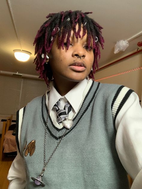 Masc Twists, Masc Braided Hairstyles, Queer Black Hairstyles, Dreds Locs Men Dyed, Masc 4c Hairstyles, Gender Neutral Black Hairstyles, Black Enby Hairstyles, Cool Loc Hairstyles, Masc Loc Hairstyles