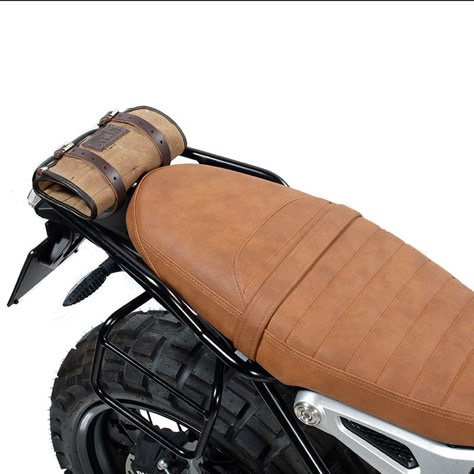 Motorcycle Luggage Rack, Custom Bikes Cafe Racers, Cafe Racer Parts, Cafe Racer Seat, Cafe Racer Moto, Honda Scrambler, Moto Scrambler, Tracker Motorcycle, Scrambler Custom