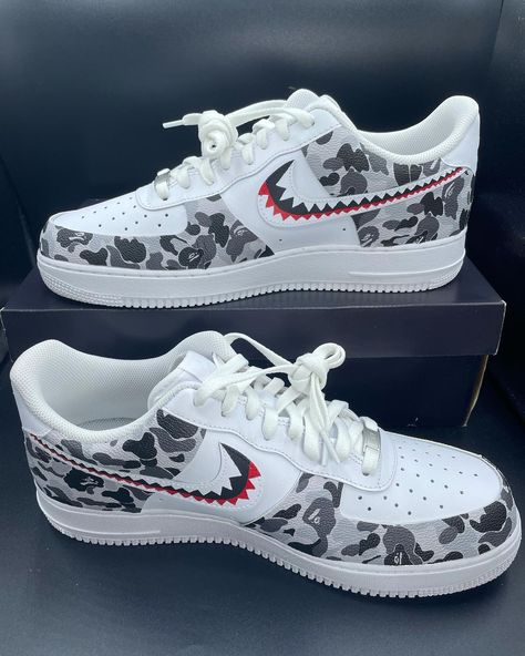 Black Bape Air Force 1 Custom Check more at https://danielcustoms.com/product/black-bape-air-force-1-custom-2/ Bape Air Force 1, Shoes Air Force, Air Force 1 Outfit, Af1 Custom, Huaraches Shoes, Af1 Shoes, Custom Af1, Custom Painted Shoes, Custom Shoes Diy