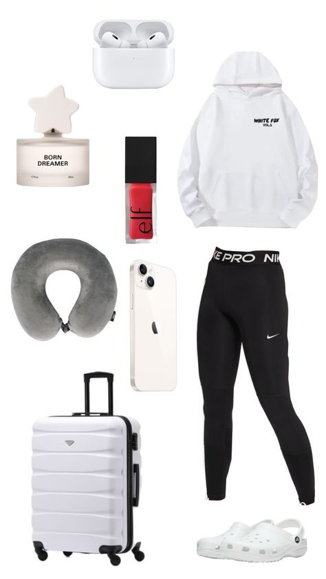 #fyp #airportoutfit #travel #outfit #nike #whitefly #crocs Crocs Airport Outfit, White Crocs Outfit, Outfits With Crocs, Crocs Outfit, Air Port Outfit, White Crocs, Outfit Nike, Airport Fits, White Flies