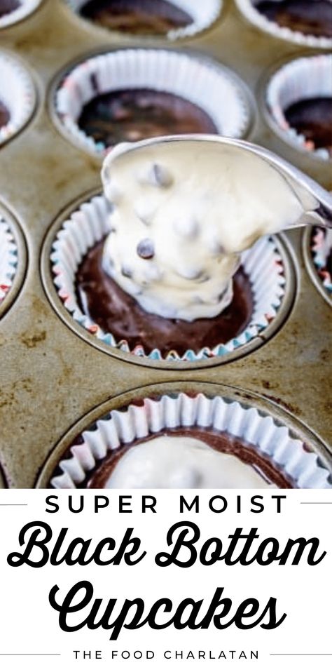 Black Bottom Cupcakes (Chocolate Cupcakes with Cream Cheese Filling) Devils Food Cupcakes With Filling, Country Chic Cupcakes, Cannoli Filled Cupcakes, Blackbottom Cupcakes Easy, Class Reunion Cupcake Ideas, Beautiful Wedding Cupcakes, Best Cupcakes Ever Recipe, Cupcake Recipes Coffee, Pie Cupcakes Ideas