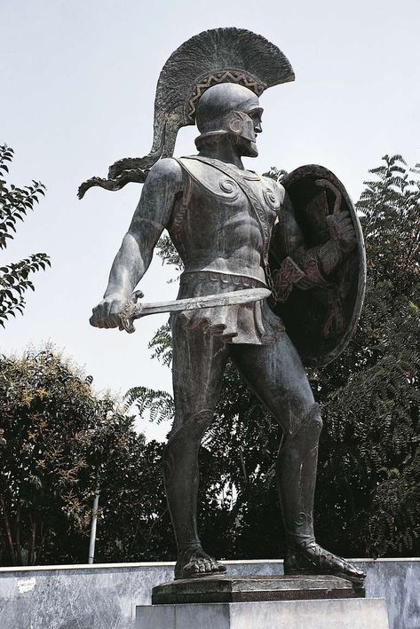 Leonidas Of Sparta, Spartan Statue, Spartan Men, Sparta Greece, Ancient Greece History, Ancient Sparta, King Leonidas, Warrior King, Spartan Warrior