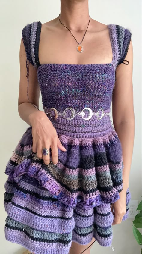 Crochet Medieval Dress, Crochet Flare Dress, Purple Crochet Outfit, Purple Crochet Skirt, Crochet Homecoming Dress, Purple Crochet Dress, Crochet Fairy Dress Pattern Free, Witchy Crochet Projects, Witchy Crochet Ideas