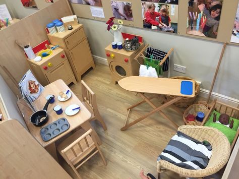 Role Play Home Corner, Early Years Home Corner Ideas, Home Corner Ideas Early Years Role Play, Home Corner Ideas, Home Corner Ideas Early Years, Role Play Areas Eyfs, Reception Classroom, Role Play Areas, Eyfs Classroom