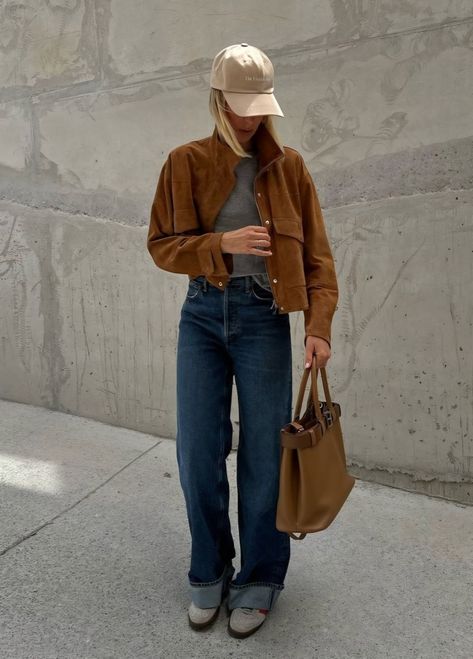 Outfit Ideas For Autumn, Suede Jacket Outfit, Hermes Boots, Suede Trench Coat, Fashion Trend Forecast, Made For Each Other, Autumn Trends, Chic Fall Outfits, Transition Outfits