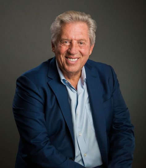 John Maxwell and his team can provide your event with a powerful, life-changing experience. Contact his booking agent today to learn more about speaking fees, availability, and logistical details for your next event. Azusa Pacific University, Elizabeth Miller, Karen Kingsbury, Good Leadership Skills, John C Maxwell, God's Plans, John Calvin, Popular Authors, Candace Cameron Bure