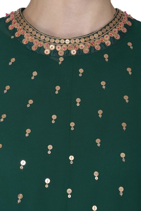 Kurta With Dhoti, Vani Vats, Luxury Fashion Store, Embroidery Fashion Detail, Simple Hand Embroidery Patterns, Hand Beaded Embroidery, Hand Embroidery Dress, Embroidery On Kurtis, Neck Designs For Suits