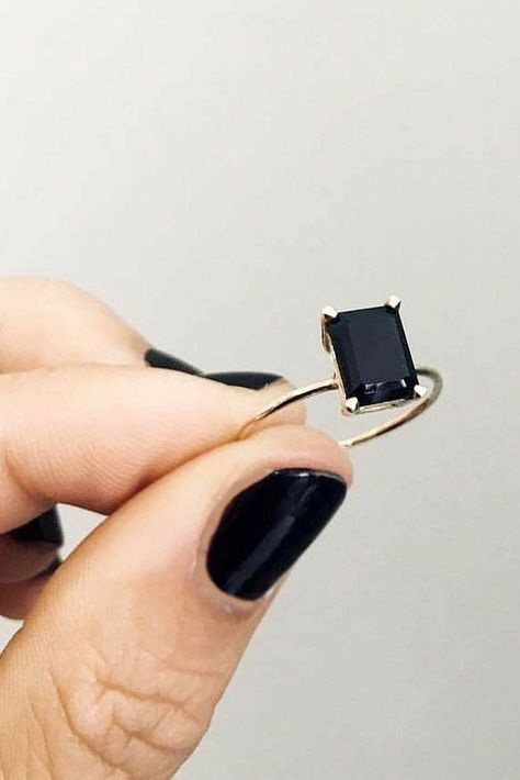 Black Engagement Rings Diamond, Black Sapphire Engagement Ring, Safire Rings, Black Sapphire Ring, Sapphire Engagement Rings, Gold Sapphire Ring, Antique Engagement Ring, Best Engagement Rings, Rings Rings