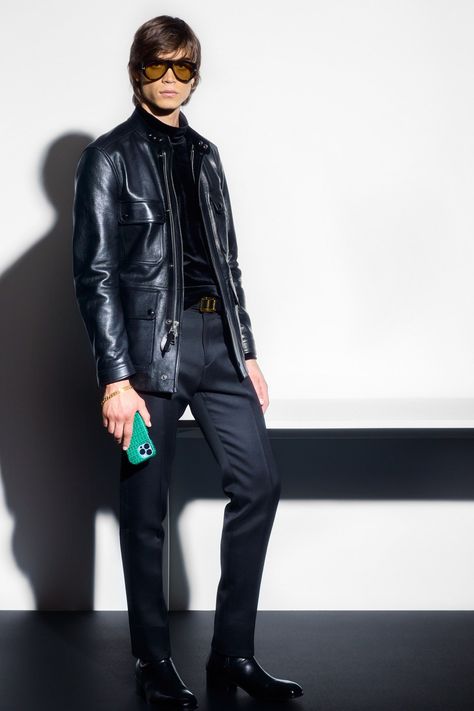 Tom Ford Menswear, Motorcycle Style, Menswear Fashion, Navy And Brown, Fall 2022, Leather Motorcycle Jacket, Menswear Collection, Fashion Show Collection, Mode Vintage