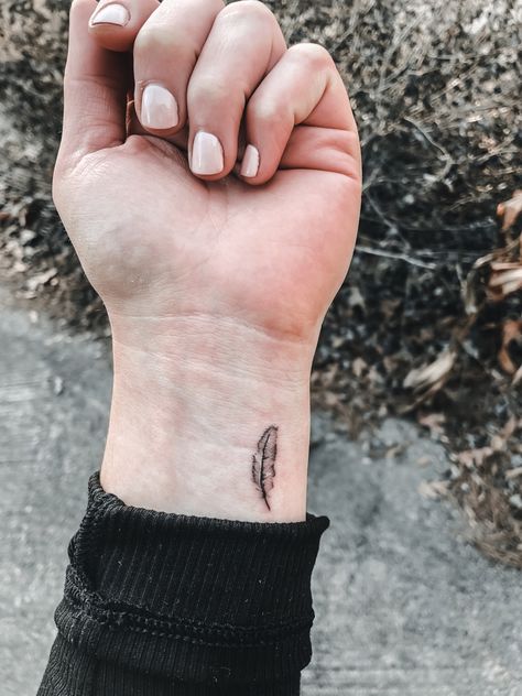 Feather Tattoos Hand, Seagull Feather Tattoo, Micro Feather Tattoo, Feather Tiny Tattoo, Hand Feather Tattoo, Mini Feather Tattoo, Blue Jay Feather Tattoo Small, Black And White Feather Tattoo, Dainty Feather Tattoos For Women