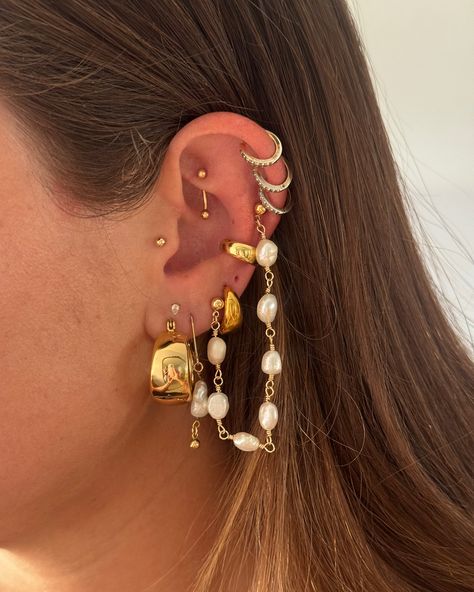 Todays stack 😍 Mixed Metal Ear Stack, Mixed Metal Ear Curation, Gold Earrings Stack, Earring Stacks, Earring Stack, Ear Stack, Jewelry Inspo, Mixed Metals, Ear Jewelry