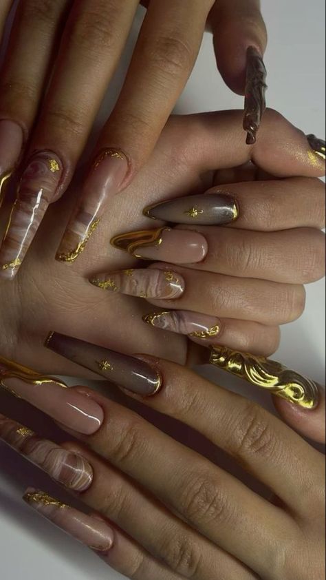 Copper Nails Designs, Wife Nails, Gold Chrome Nails, French Tip Nail Art, Gold Acrylic Nails, Chrome Nail Art, Chrome Nails Designs, Gold Nail, Audio Room