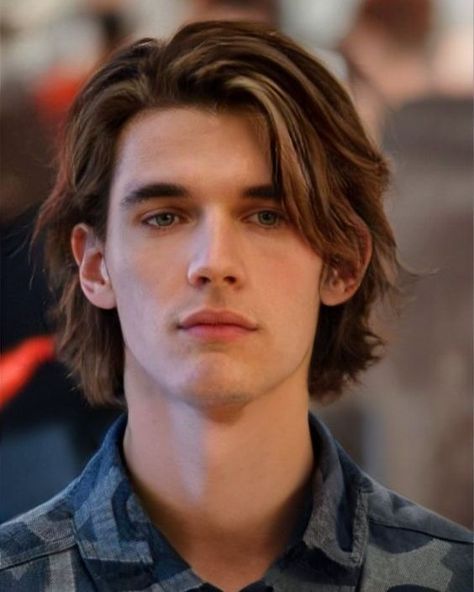 20 Attractive Long-Layered Haircuts For Men In 2023 Chin Length Hair Men Straight, Men Medium Hairstyles Straight, Mens Haircut Long Face, Long Teen Boy Haircut, Blonde Men Long Hair, Long Haircut Men Mid Length, Medium Length Male Haircuts, Men's Haircuts Medium Long, Layered Hair Medium Men