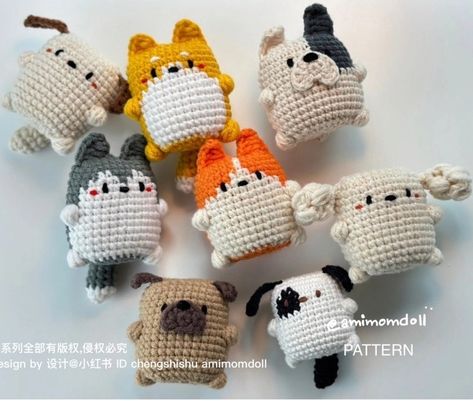 Happy Sea | VK Crochet Patterns Dog, Keychain Patterns, Dog Amigurumi, Dog Crochet, Crochet Keychain Pattern, Dog Keychain, Kawaii Crochet, Cat Keychain, Fun Crochet Projects