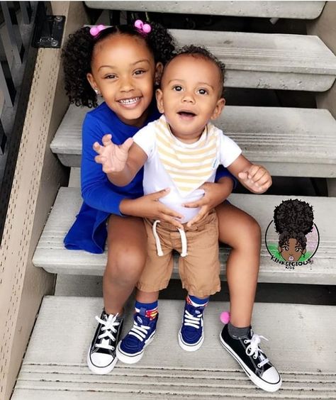 KINKLICIOUS KIDS on Instagram: “😁 Big sis & lil bro 😁#bestfriend #bestfriendgoals 🧡🧡🧡 @kinkliciouskids • • •  #photooftheday #blackgirlmagic #naturalbabies  #ootd…” Big Sis Lil Bro, Sis Bro, Lil Bro, Big Sis, Best Friend Goals, Best Friends, Baby Face, Ootd, On Instagram