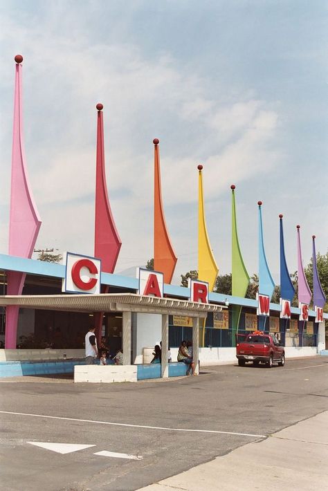 A 1960s Googie-style car wash in San Bernardino, California. Virtually the same design was used on Federal Avenue in West Los Angeles and on Lincoln Boulevard near Venice. Googie Design, Googie Architecture, John Lautner, Station Service, Mod Squad, Rainbow Paint, Architecture Images, Mid Century Architecture, Futuristic Style