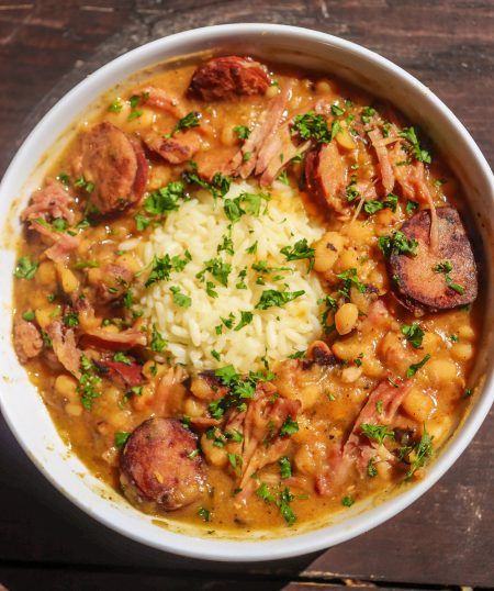 Southern White Beans, Southern White Beans Recipe, Lite Meals, Spicy Mac And Cheese, White Bean Recipes, Navy Beans, Beans And Sausage, Ham Hock, Crab Boil