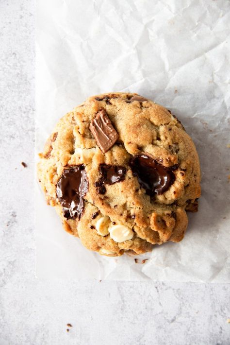 Chocolat Chip Cookies, Chocolate Chunk Cookie Recipe, Triple Chocolate Chip Cookies, Dark Chocolate Chip Cookies, Salted Chocolate Chip Cookies, Triple Chocolate Cookies, The Best Cookies, Levain Bakery, Best Cookies