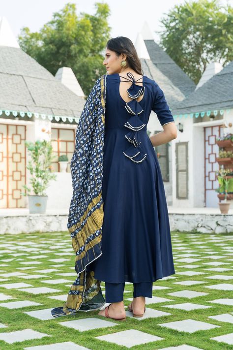 Blue Flared Suit Set with Bandej Dupatta - www.riafashions.com Salwar Suit Pattern, Long Choli Lehenga, Bandhej Dupatta, Blue Anarkali, Heavy Dupatta, Salwar Suit Designs, Angrakha Style, Tunics Online, Suit Pattern