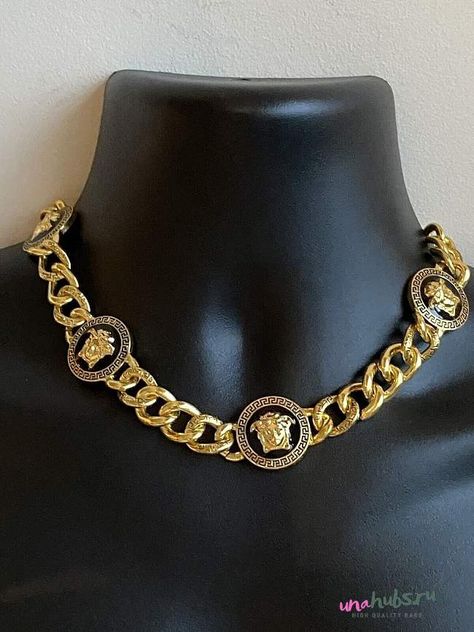 Versace Medusa Style 18K Chunky Chain Choker - unahubs.ru Versace Choker, Louis Vuitton Necklace, Versace Bracelet, Chanel Scarf, Chain Choker, Heart Bracelet, Womens Watches, Versace, Choker