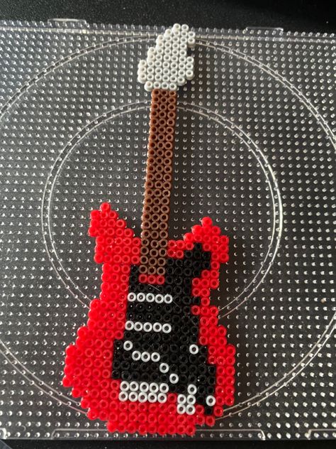 Perler Bead Patterns Guitar, Perler Bead Patterns Music Rock Bands, Post Malone Perler Beads, Arctic Monkeys Perler Beads, Metallica Perler Beads, Scream Knife Perler Beads, Grunge Perler Bead Patterns, Guitar Perler Beads, Pearler Bead Design Aesthetic