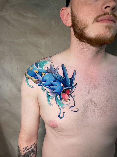 Gyarados Tattoo, Things To Tattoo, Pokemon Sleeves, Pokemon Gyarados, Nerd Tattoo, Cool Chest Tattoos, Pokemon Tattoo, Slowly But Surely, New Tattoo