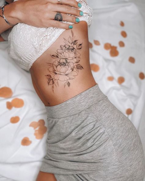 45 Tattoo, 27 Tattoo, Lotusblume Tattoo, Rib Tattoos For Women, Hip Thigh Tattoos, Belly Tattoos, Muster Tattoos, Hip Tattoos Women, Inspiration Tattoos