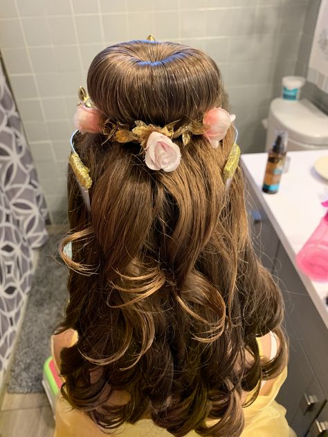 Princess Belle Hairstyle For Kids, Bell Hairstyle Disney, Beauty And The Beast Hairstyle, Princess Belle Hairstyle, Belle Hairstyle Disney, Princess Belle Hair, Belle Party Ideas, Beauty And The Beast Halloween, Princess Belle Party