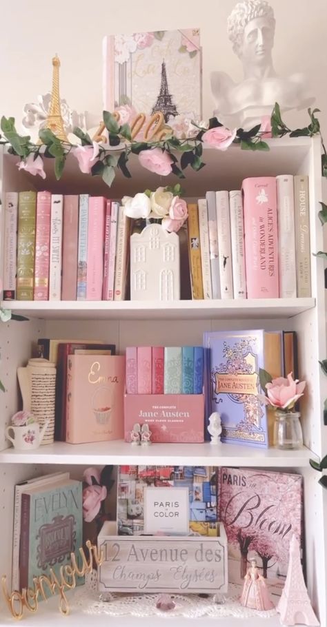 Decorating Bookshelf Ideas, Girly Home Library, Coquette Book Shelf, Pink Library Room, Bookshelf Ideas Aesthetic, Bookshelf Closet Organization, Girly Bookshelf, Pink Book Shelf, Pink Shelf Decor