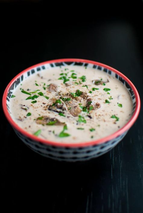 A creamy mushroom soup with sherry. Perfect served with a baguette! Mushroom Soup With Sherry, Creamy Mushroom Soup, Slow Cooker Stew, Quick Vegetarian Meals, Vegan Soup Recipes, Savory Soups, Creamy Mushrooms, Portobello Mushroom, Chowder Recipes